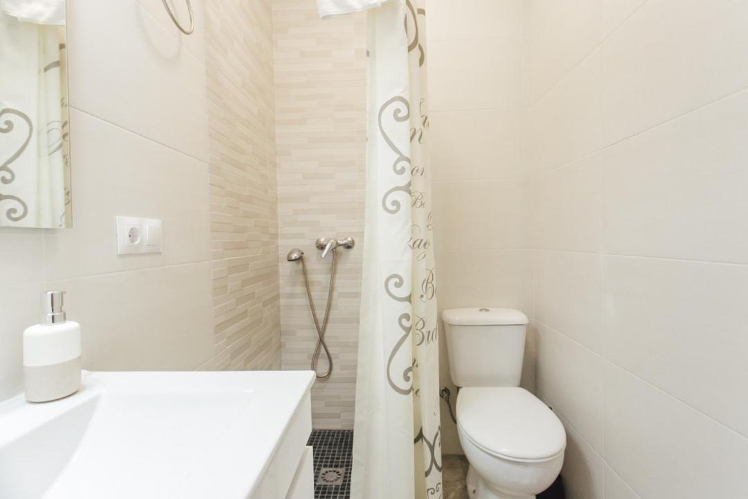 Wide And Diaphanous- 3Bd 2Bth- Alcazar Sevilha Exterior foto