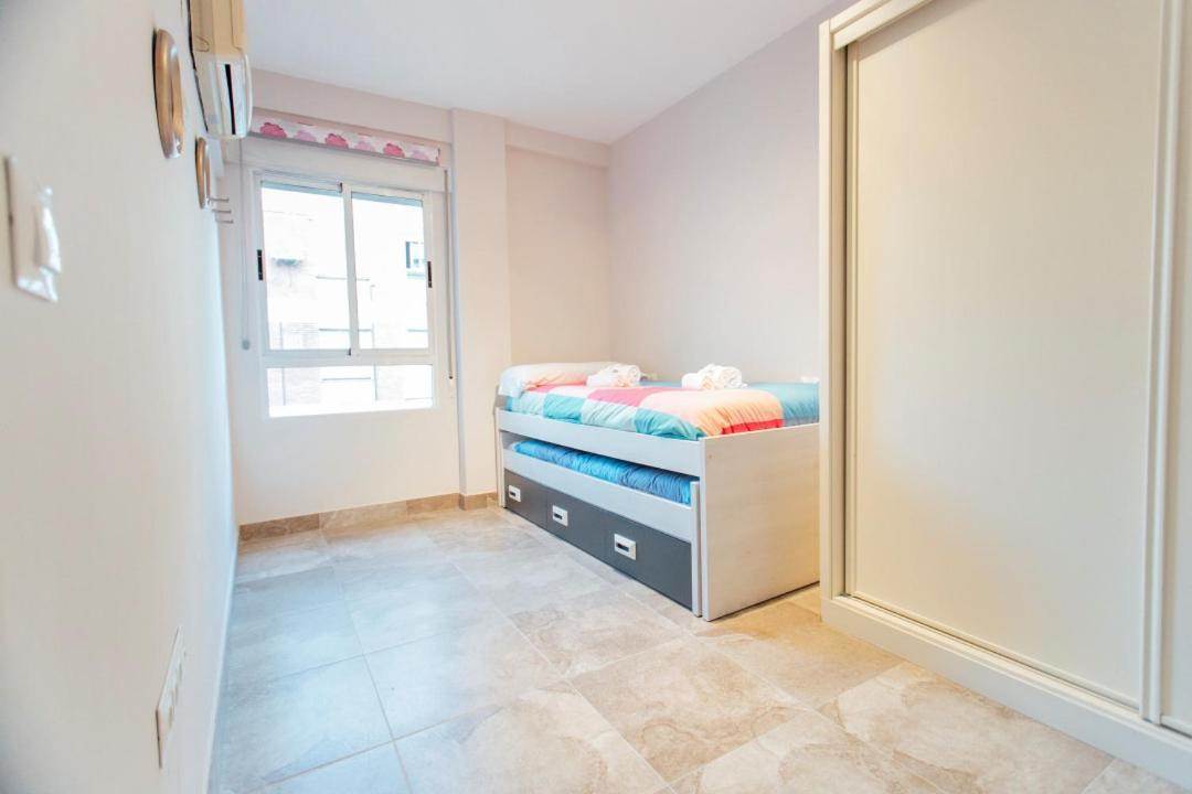 Wide And Diaphanous- 3Bd 2Bth- Alcazar Sevilha Exterior foto
