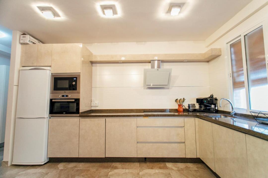 Wide And Diaphanous- 3Bd 2Bth- Alcazar Sevilha Exterior foto